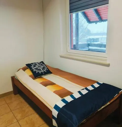 W Miasteczku Portowym Nr 3